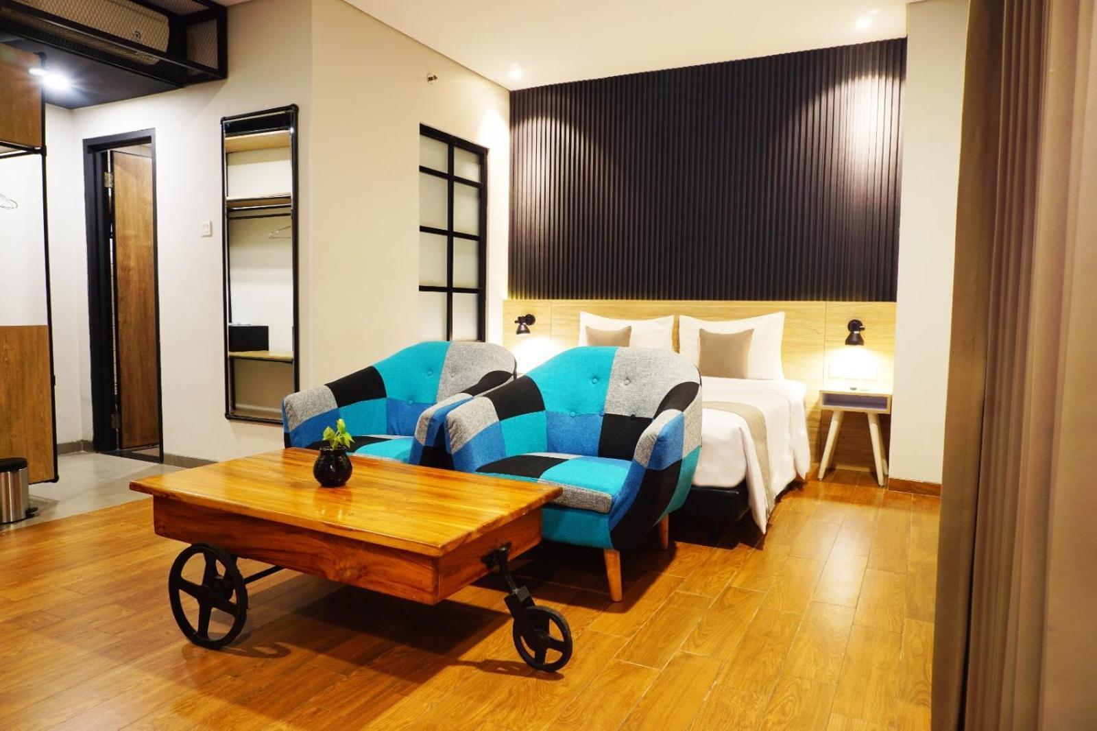 Hotel Fortunagrande Jembel Dış mekan fotoğraf
