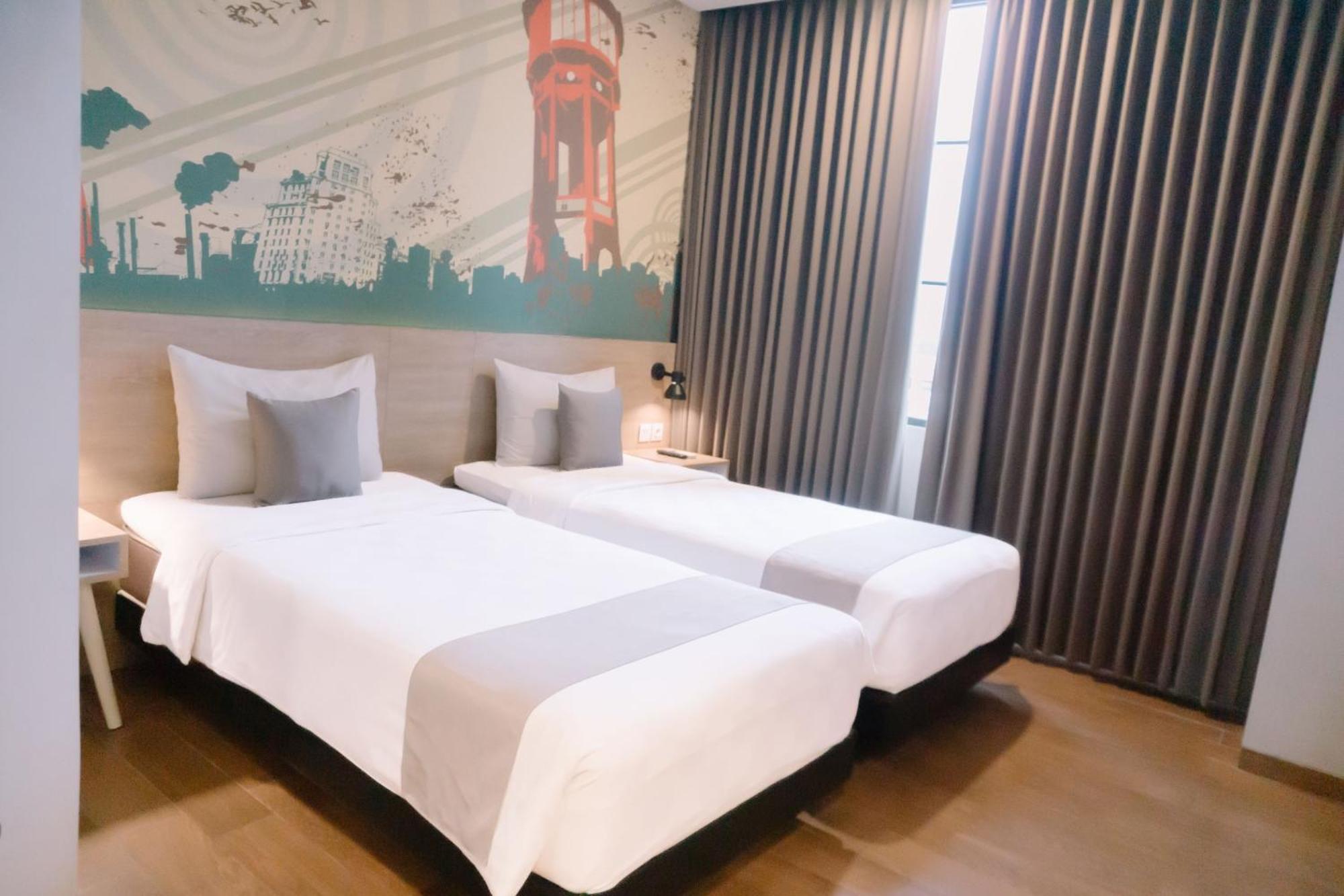 Hotel Fortunagrande Jembel Dış mekan fotoğraf