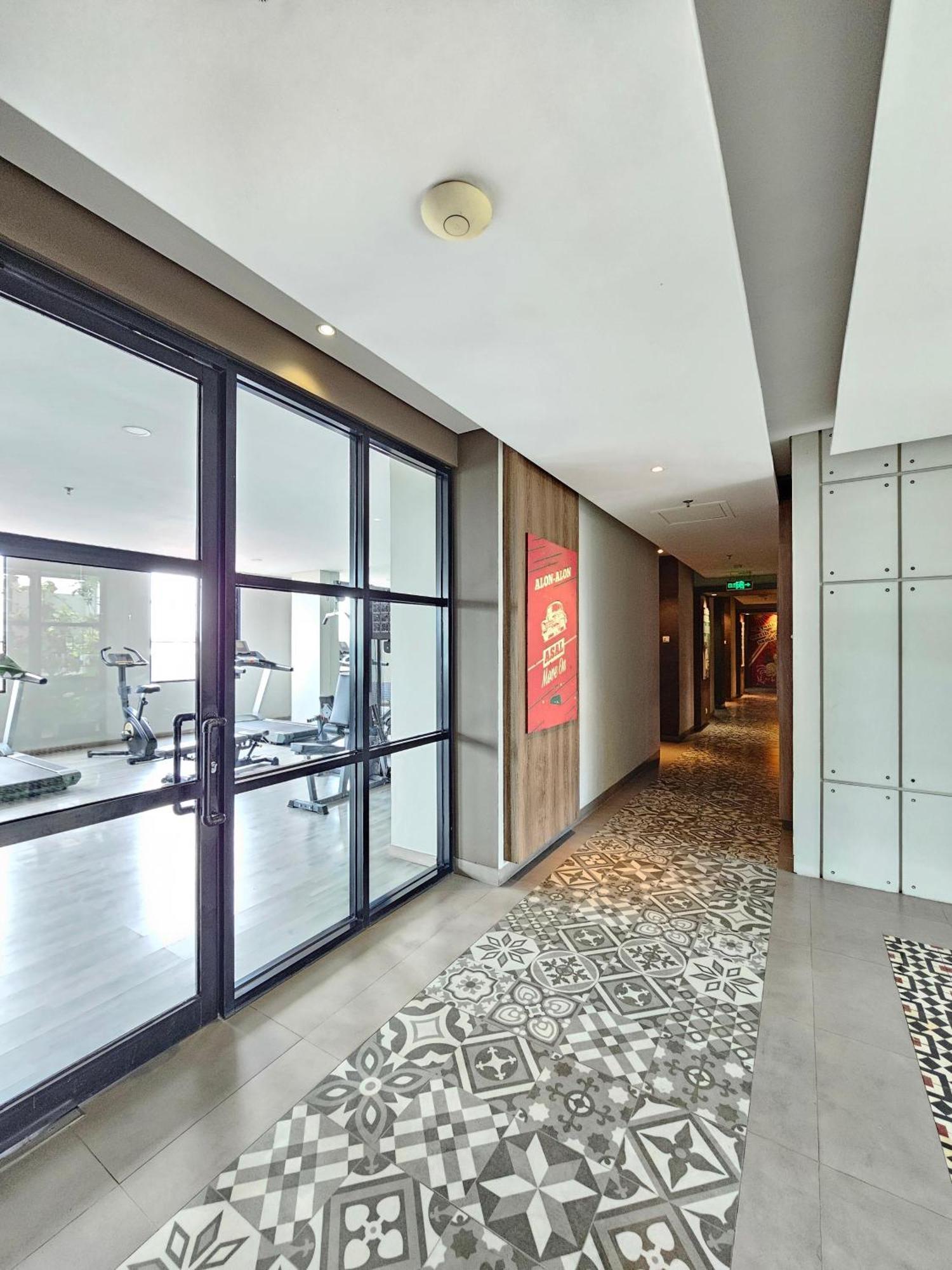 Hotel Fortunagrande Jembel Dış mekan fotoğraf